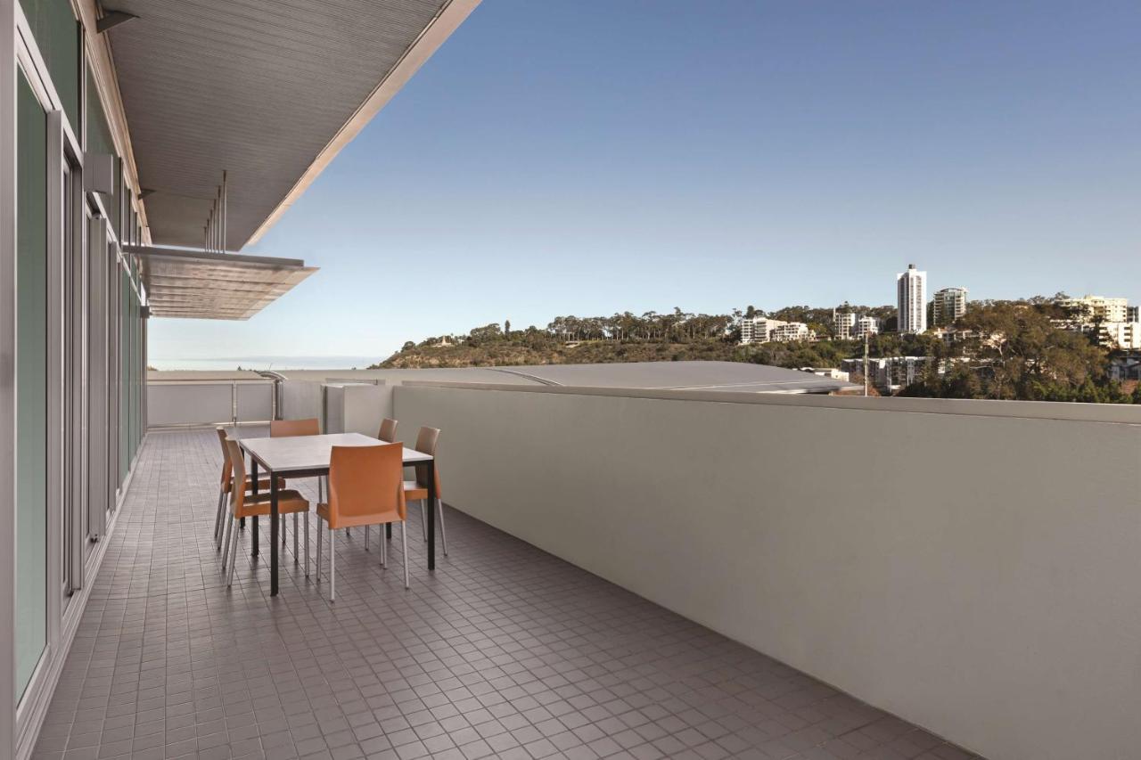 Adina Apartment Hotel Perth Extérieur photo