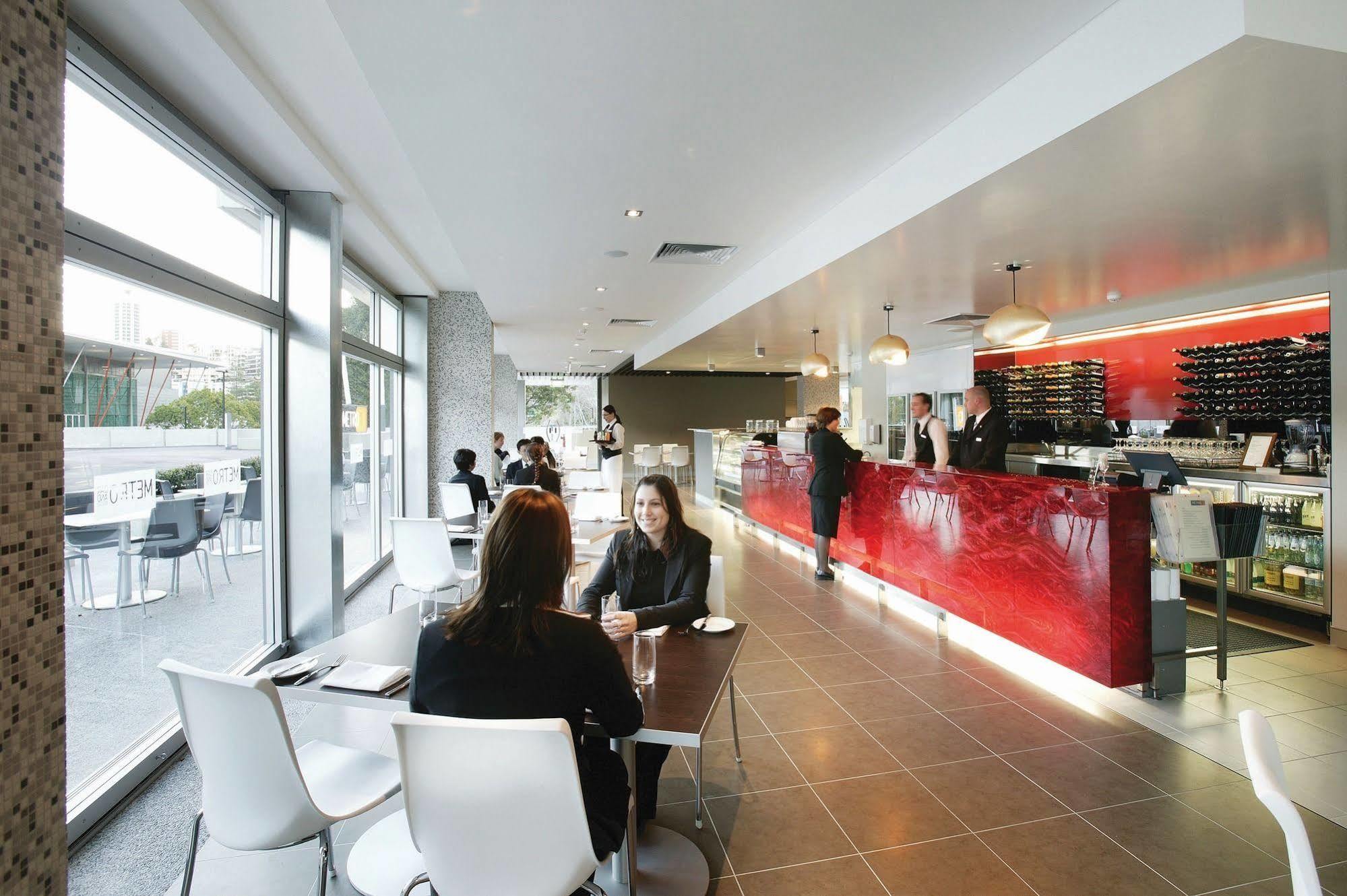 Adina Apartment Hotel Perth Extérieur photo
